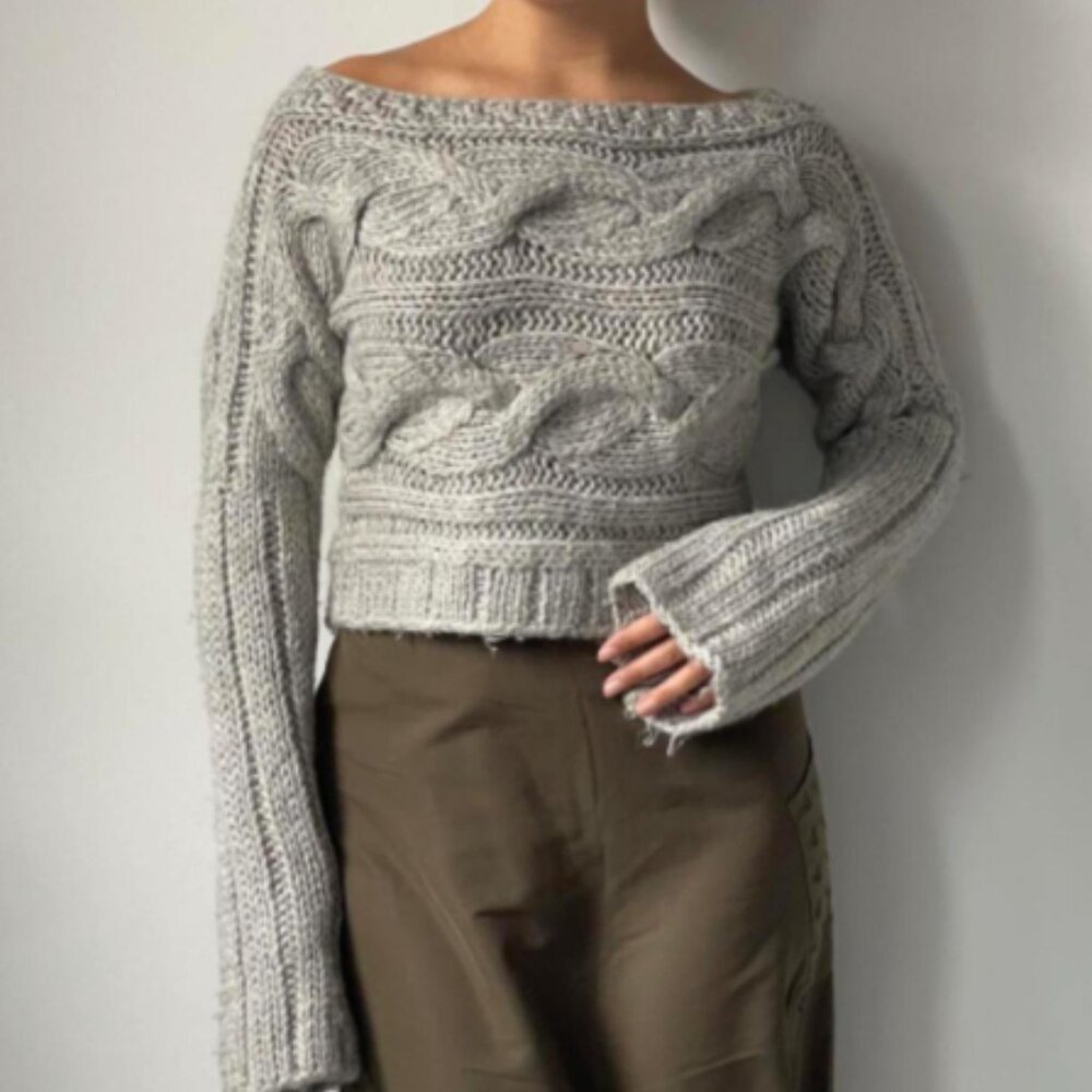 Vintage Motivi Gray Off the Shoulder Horizontal Cable Knit Pattern Sweater